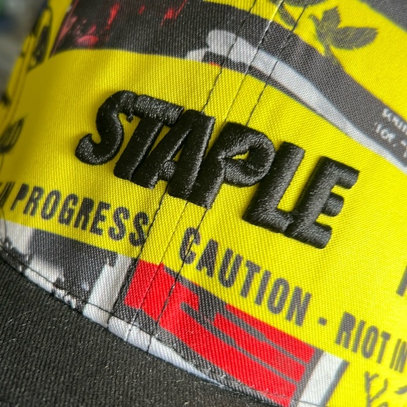 NWT Staple Pigeon black Hat unisex logo adjustable multicolor - Picture 2 of 11